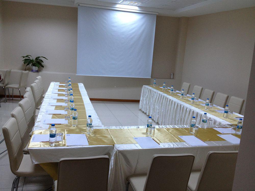 Grand Avcilar Hotel Istambul